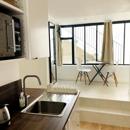 Lägenhet Climatise, Traversant Avec Verriere Montpellier